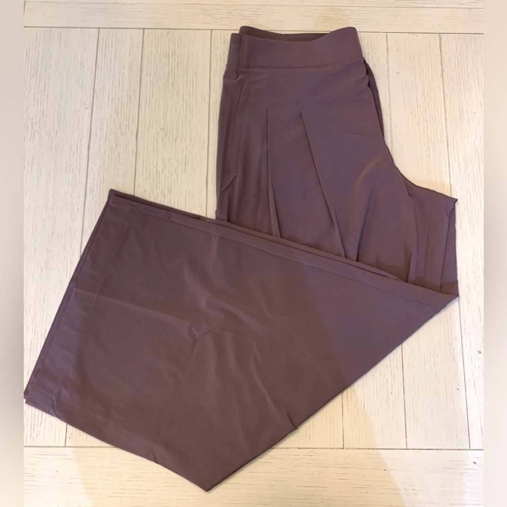 Athleta Brooklyn Heights High Rise Pleated Wide Leg Pant
